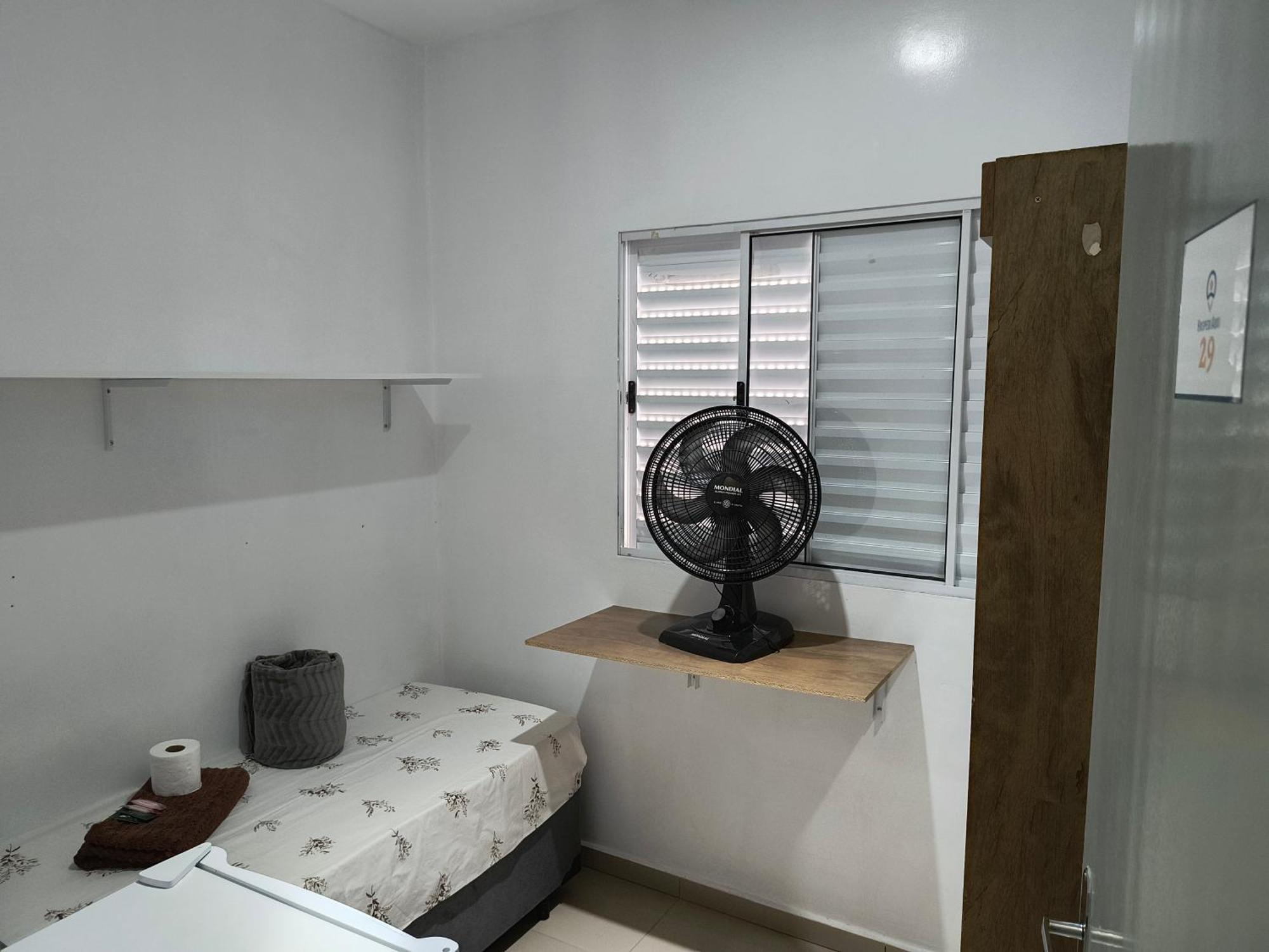 Quarto Privativo Proximo As Torres Do Itau E Expo Sp サンパウロ エクステリア 写真